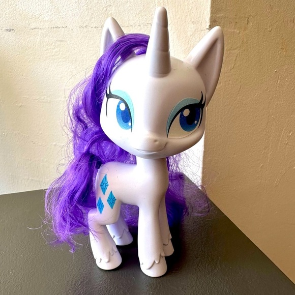 My Little Pony Rarity Purple White Blue Diamonds 2019 New Generation Unicorn Toy - Picture 1 of 10